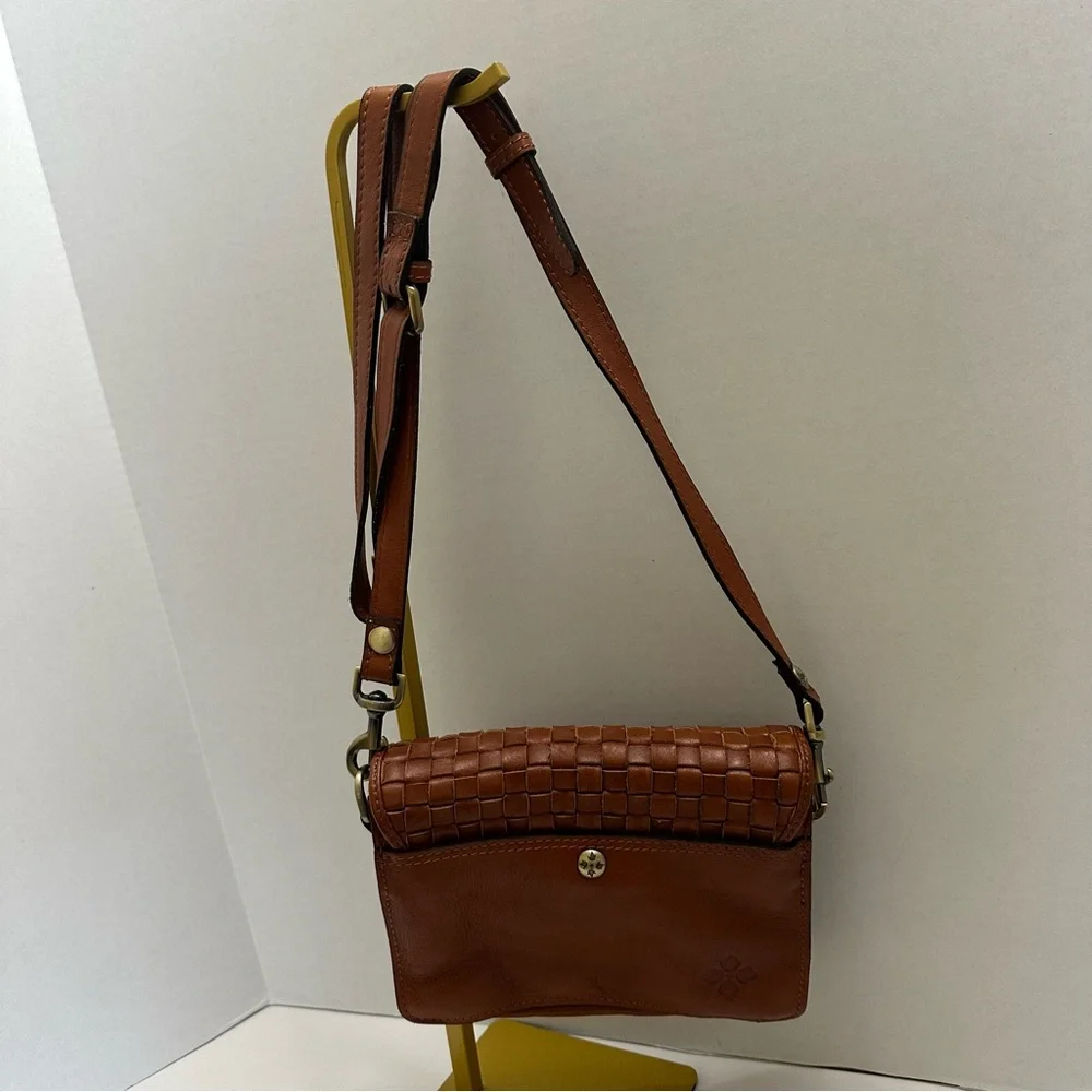 Patricia Nash Atessa Crossbody – Limited Edition Leather Discovery Collection - Picture 2 of 13